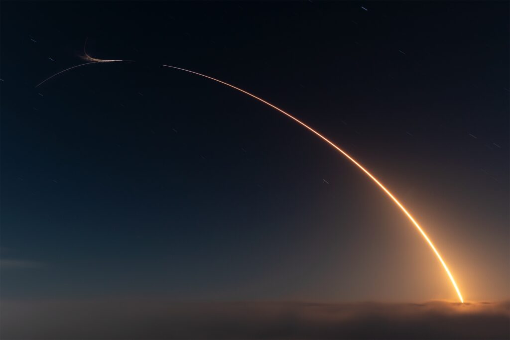 Falcon 9 εκτόξευσε νοτιοκορεατικό δορυφόρο και 45 δευτερεύοντα φορτία