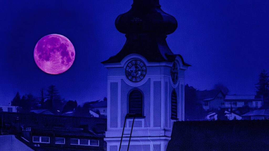 Η Strawberry Moon θα φωτίσει σύντομα τον νυχτερινό ουρανό: πότε κορυφώνεται