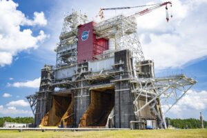 Η Blue Origin θα δοκιμάσει το δεύτερο στάδιο του New Glenn στο Stennis