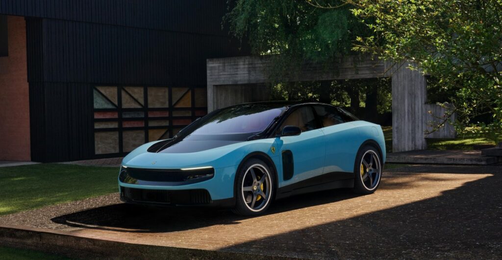 Η Ferrari Luce έχει ήδη ξεπεράσει τις 500 πωλήσεις