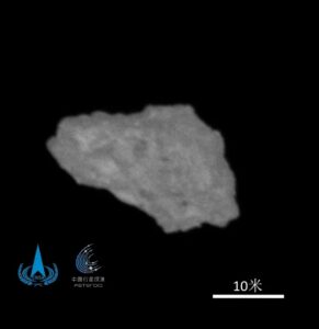 Το Tianwen-2 έφτασε στον αστεροειδή Kamoʻoalewa, πρώτη κοντινή εικόνα