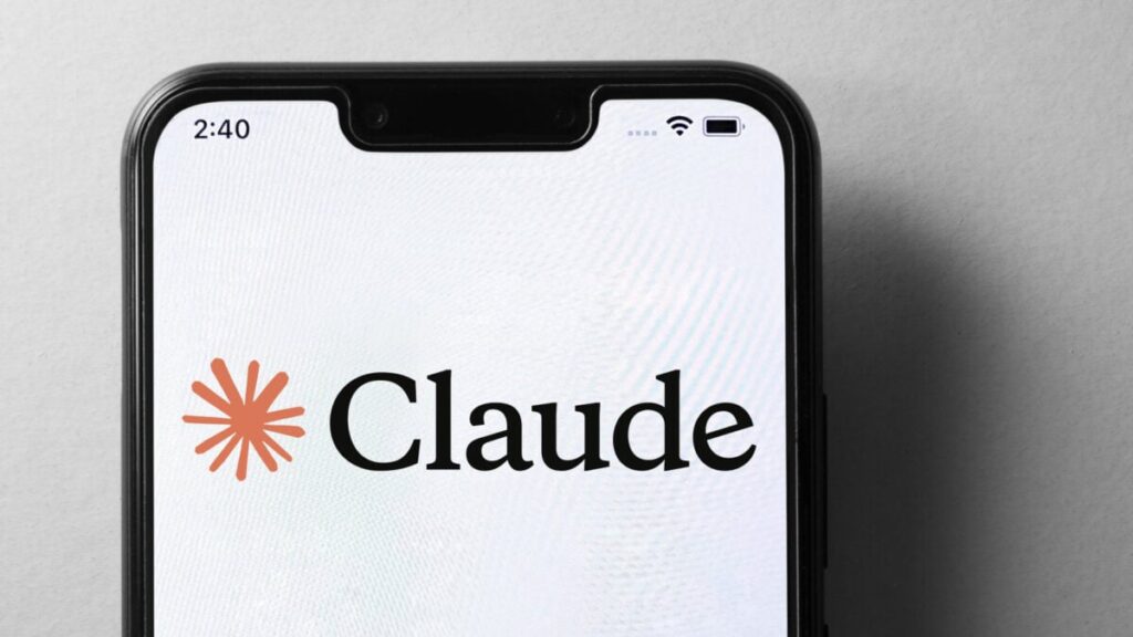 Claude και ChatGPT αποκτούν ανιχνευτή απάτης από τη Norton