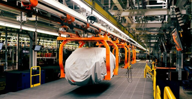 Ηλεκτρικό Ford Fathom: παραγωγή το 2027 στο ανακαινισμένο εργοστάσιο Louisville