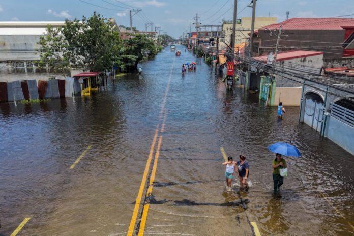 Monsoon rains flood multiple places in Philippines as tens of thousands displaced