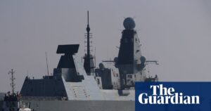 Το Royal Navy παρακολούθησε για τρεις ημέρες ρωσικά πλοία στα βρετανικά ύδατα