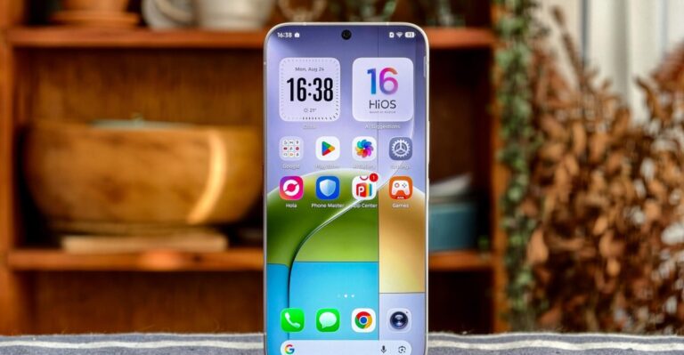 Το πρώτο πραγματικά bezelless τηλέφωνο της Tecno