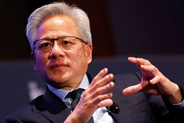 Jensen Huang: «Κάθε ευρωπαϊκή εταιρεία θα γίνει εταιρεία AI» – Το σχέδιο της NVIDIA για τη νέα βιομηχανική εποχή