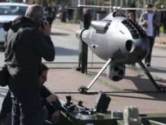 Drones εναντίον anti-drones: Τι αποκάλυψε η παρέλαση της 28ης Οκτωβρίου για τον πόλεμο του αύριο