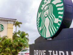 Η Starbucks εξετάζει προσωποποιημένο ψηφιακό μενού στο drive-thru με AI