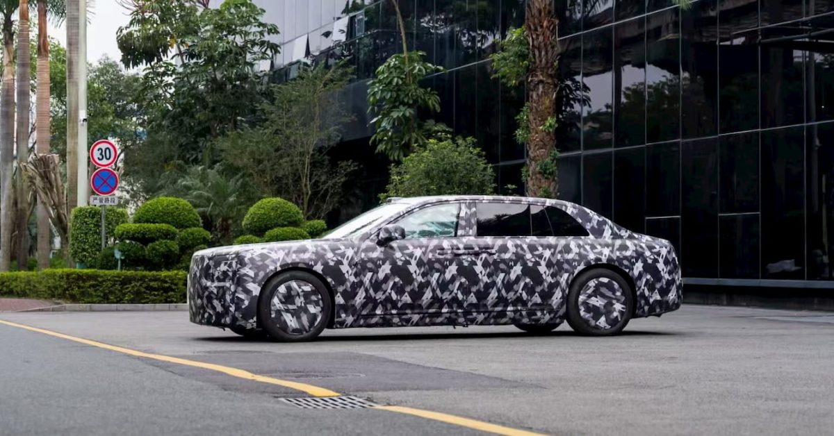 Η BYD ετοιμάζει υπερπολυτελές ηλεκτρικό σεντάν με μπαταρίες στερεάς κατάστασης